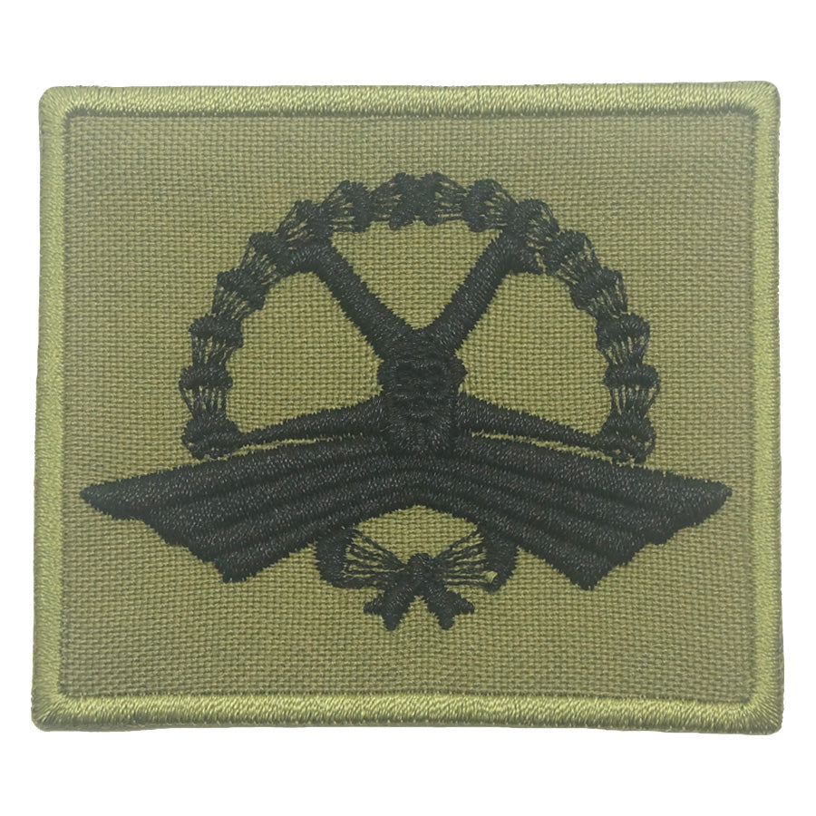 INDONESIAN ARMY BREVET FREEFALL PARACHUTIST BADGE